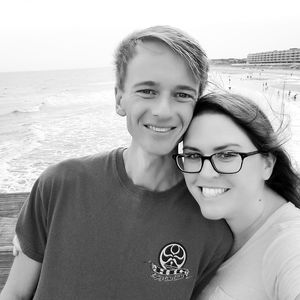 Meet your Posher, Carrie